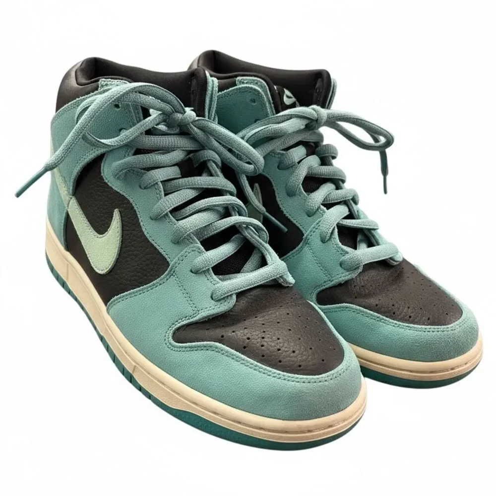 Nike Dunk Mid Pro SB Sea Crystal Suede Leather Sneakers